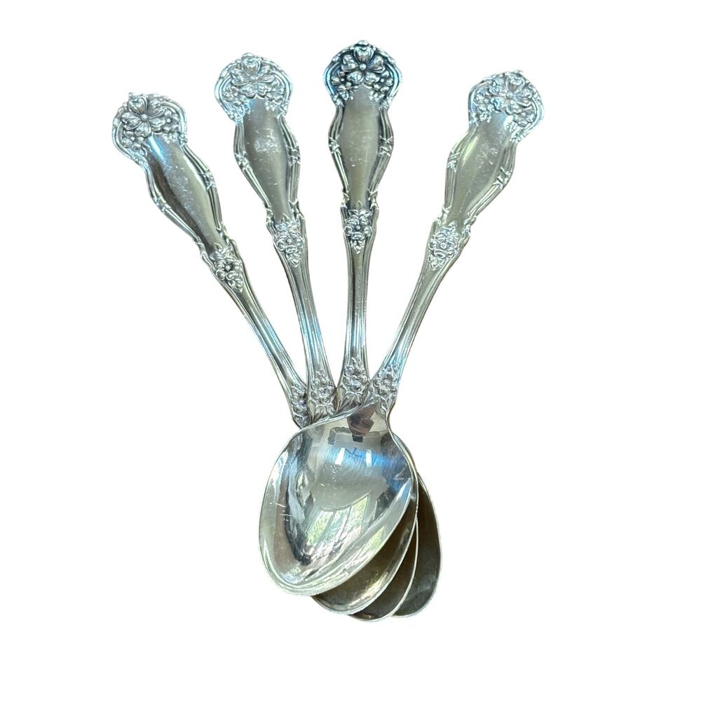 Set of 4 vintage silver teaspoons Rogers & Son AA Arbutus pattern circa 1908